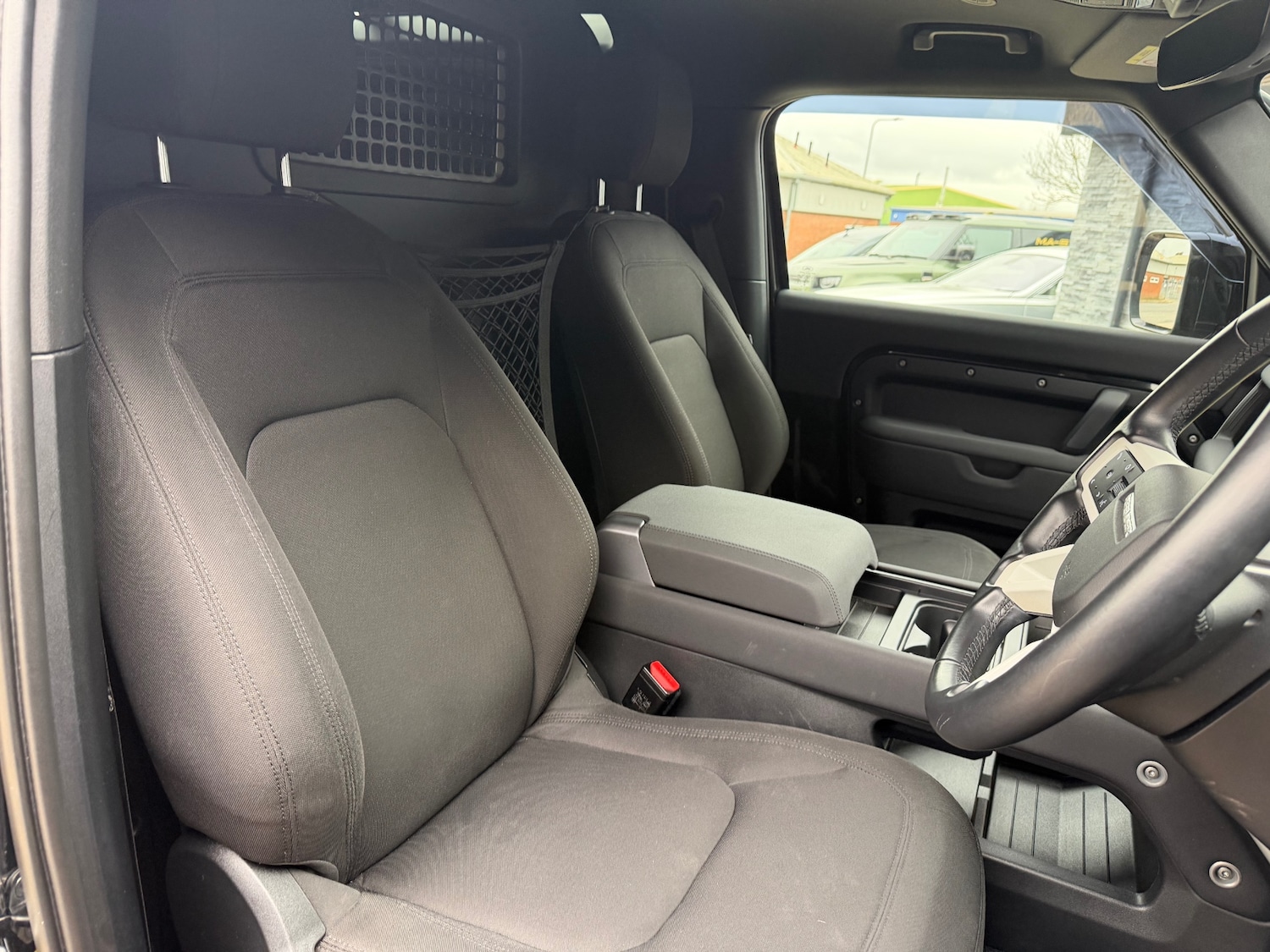 Used Land Rover Defender 2023 for sale - 77774887: Photo 13