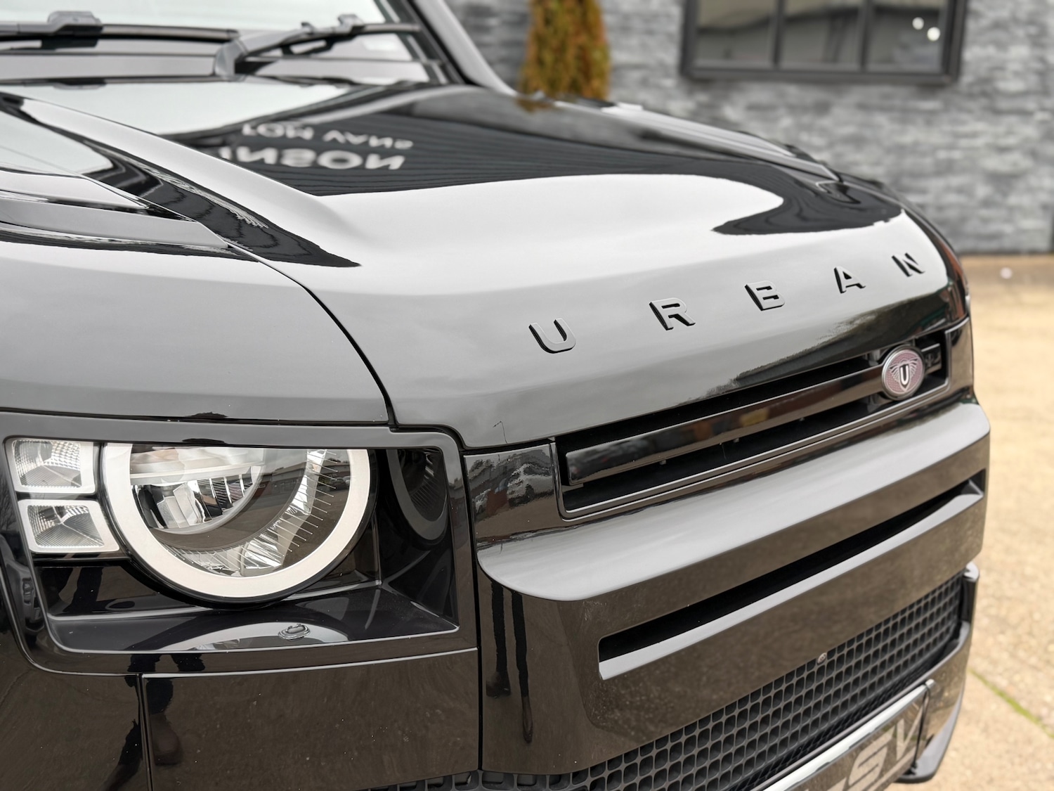 Used Land Rover Defender 2023 for sale - 77774887: Photo 2