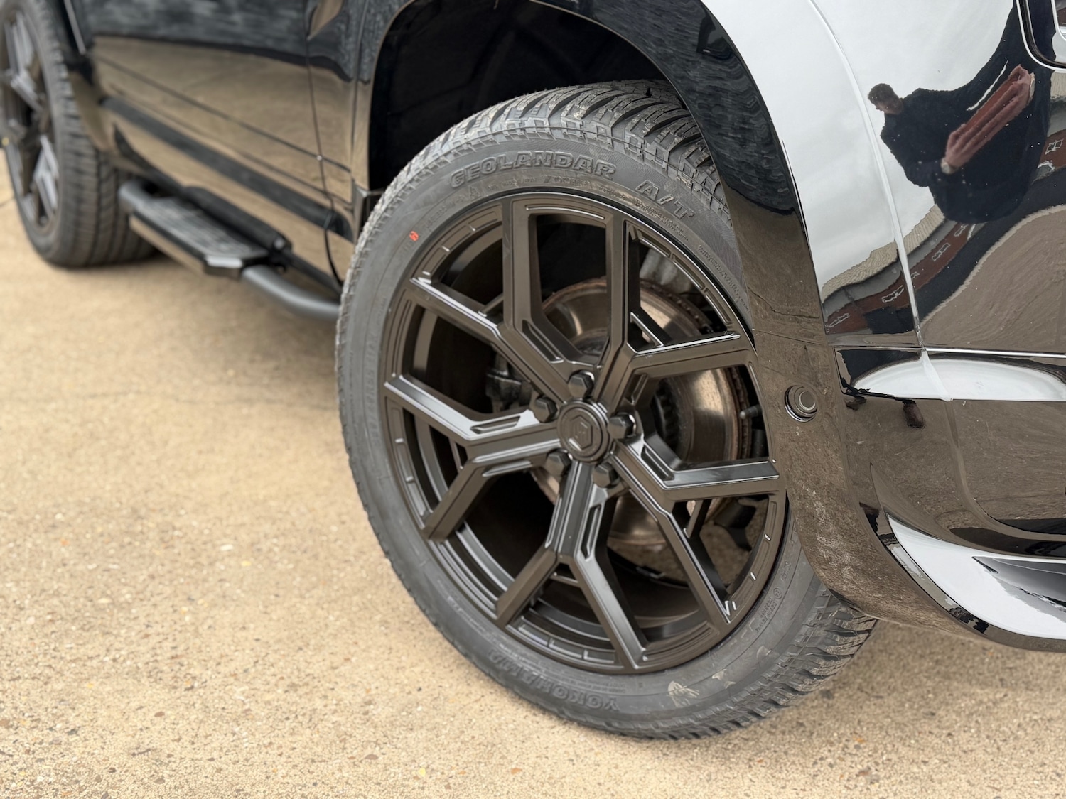 Used Land Rover Defender 2023 for sale - 77774887: Photo 5