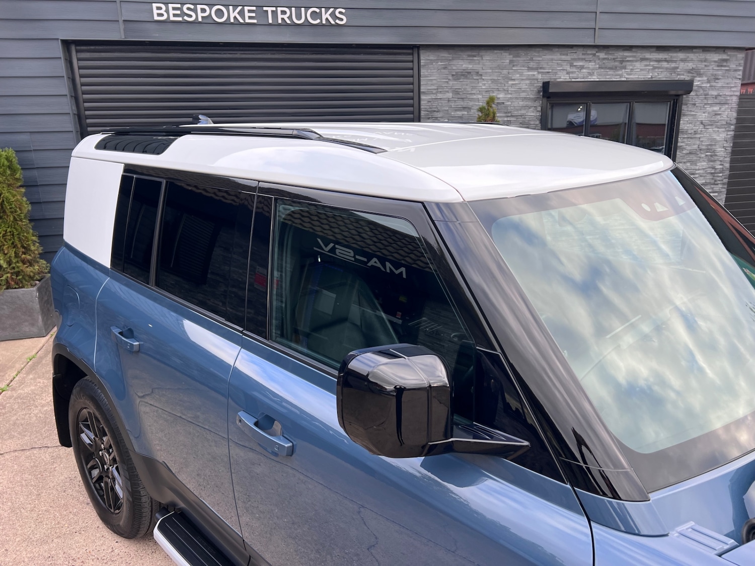 Used Land Rover Defender 2022 for sale - 76299641: Photo 15