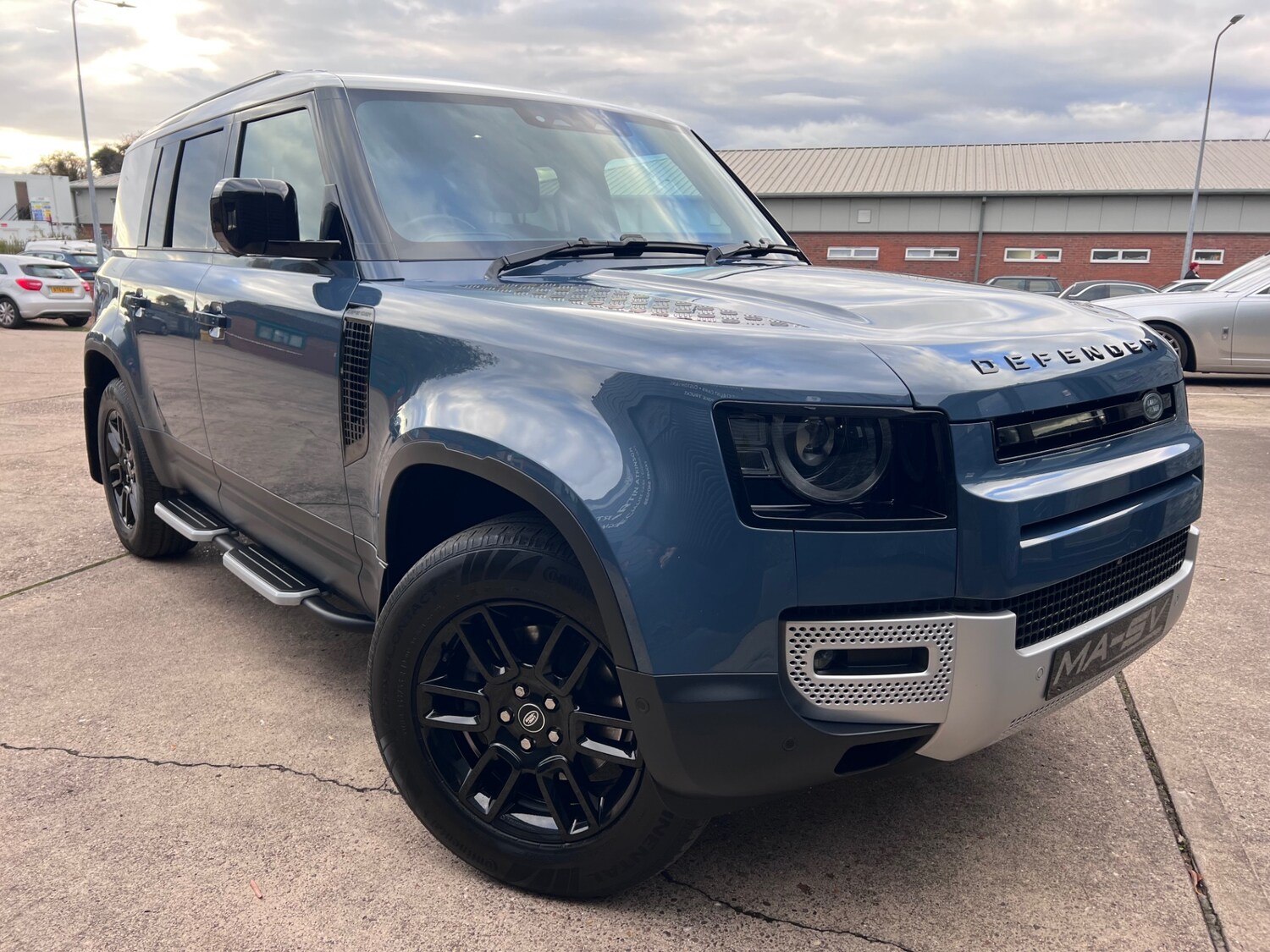 Used Land Rover Defender 2022 for sale - 76299641: Photo 25