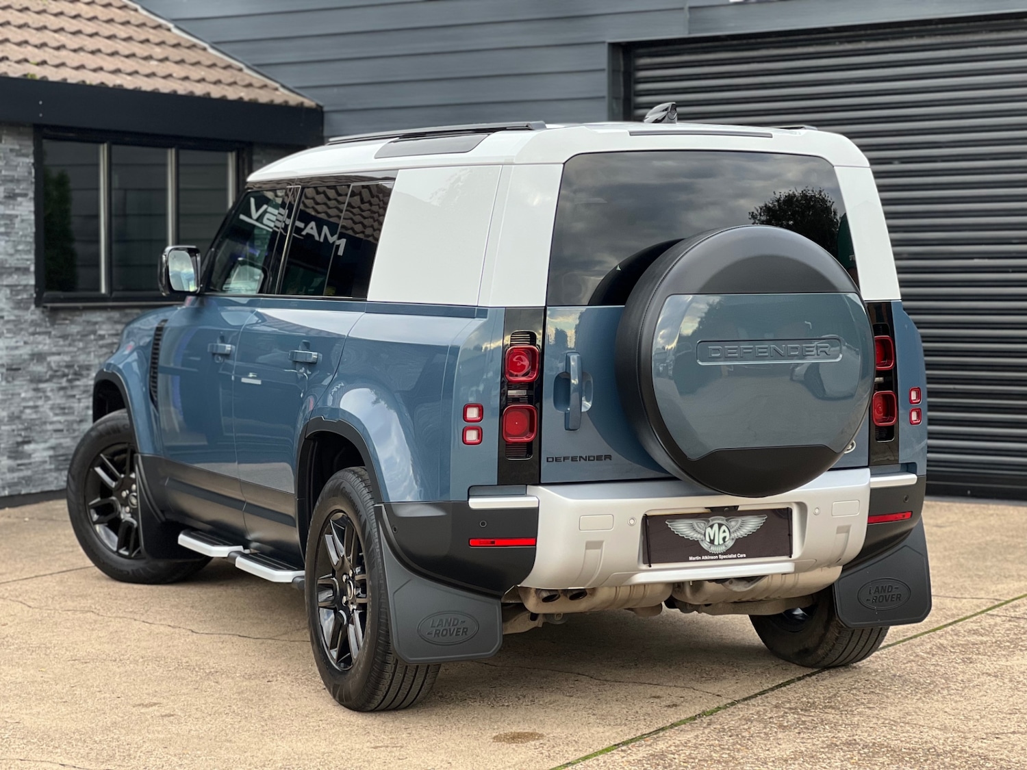 Used Land Rover Defender 2022 for sale - 76299641: Photo 4