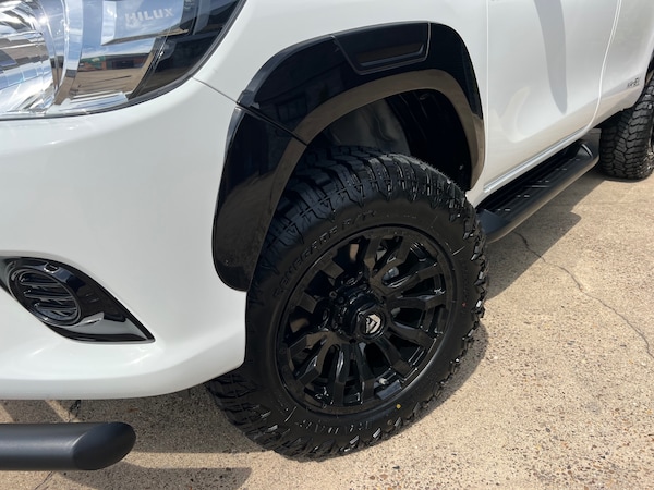 Used Toyota Hilux for sale - 75512860: Photo 19