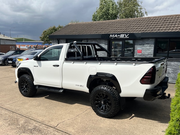 Used Toyota Hilux for sale - 75512860: Photo 25