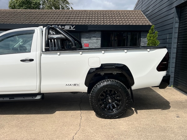 Used Toyota Hilux for sale - 75512860: Photo 28