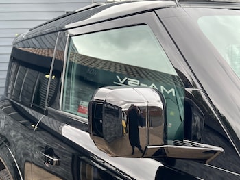 Used Land Rover Defender 2025 for sale - 75484712: Photo
