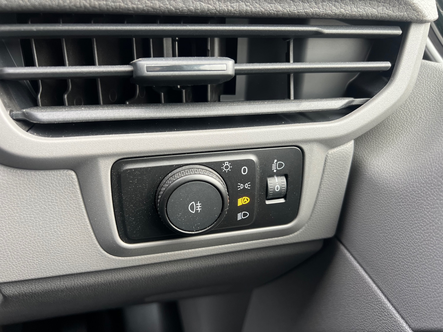 Used Volkswagen Transporter 2026 for sale - 78079358: Photo 11