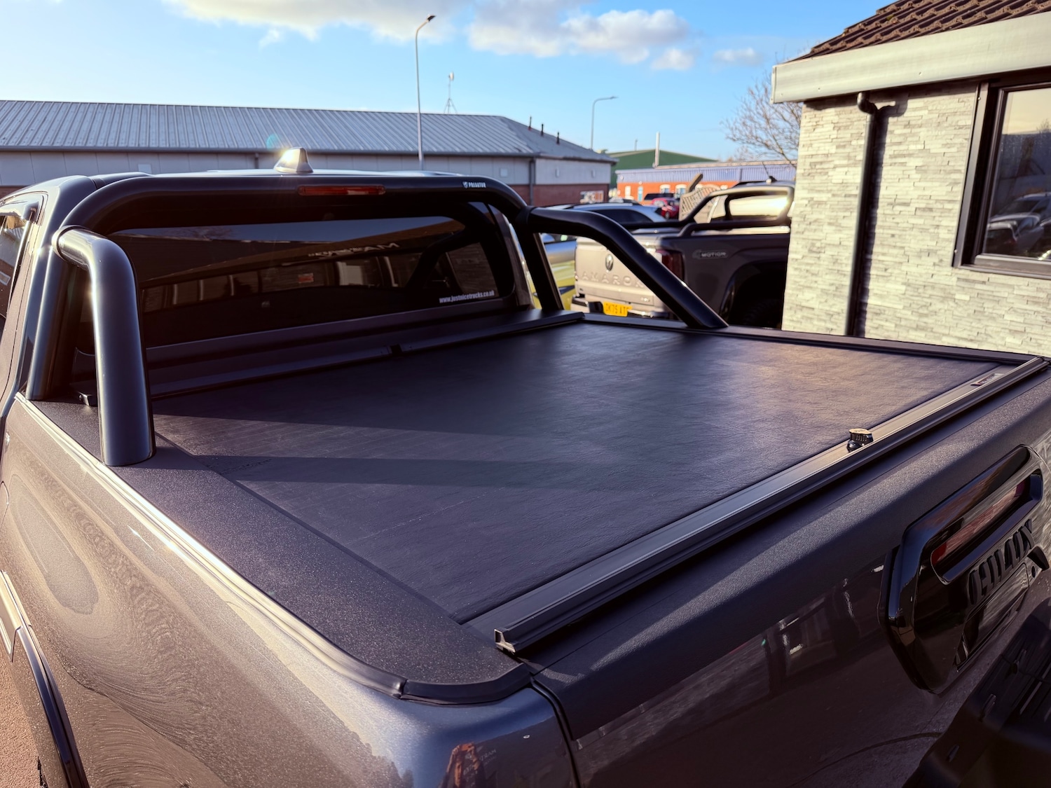 Used Toyota Hilux 2023 for sale - 76600147: Photo 15