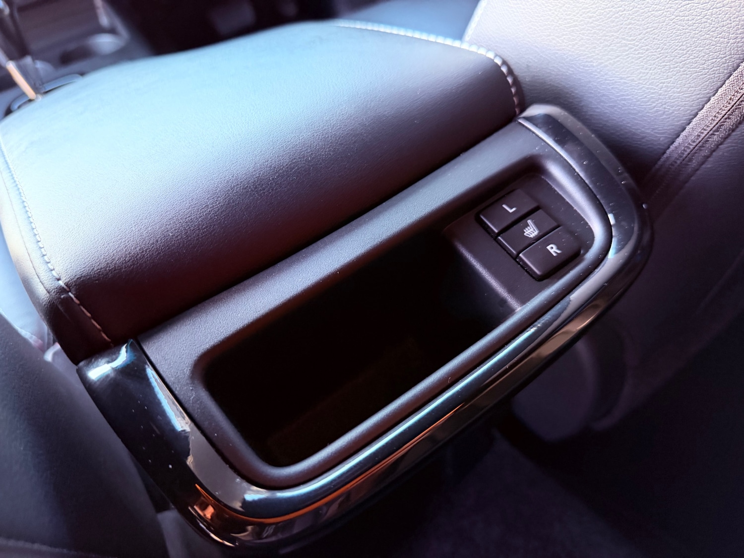 Used Toyota Hilux 2023 for sale - 76600147: Photo 18