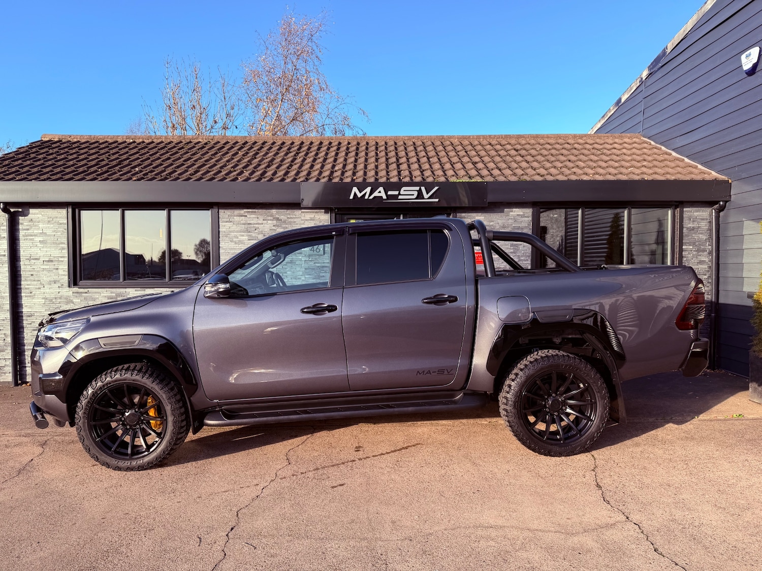 Used Toyota Hilux 2023 for sale - 76600147: Photo 4