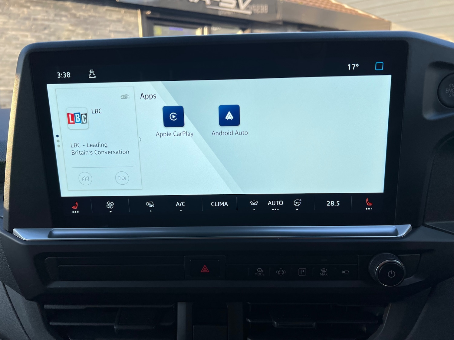 Used Volkswagen Transporter 2025 for sale - 76436156: Photo 20