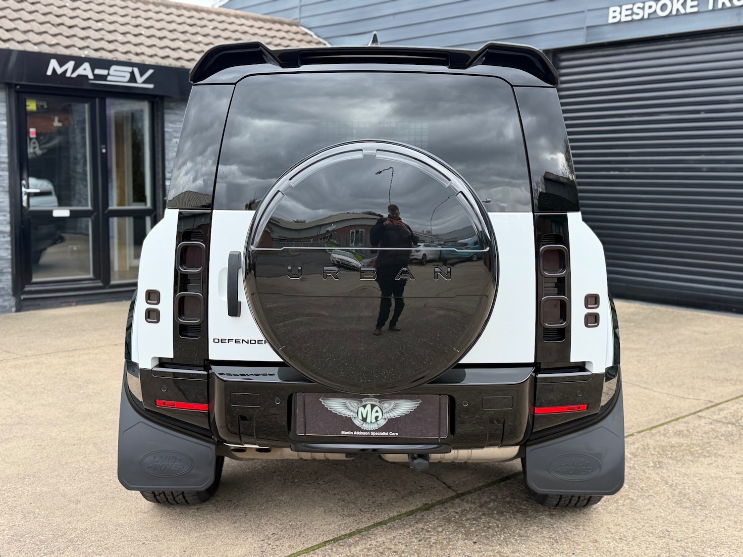 Used Land Rover Defender 2023 for sale - 77872184: Photo 13