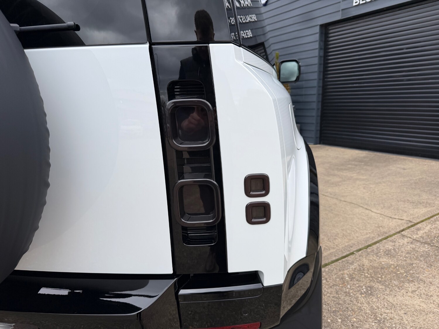 Used Land Rover Defender 2023 for sale - 77872184: Photo 14