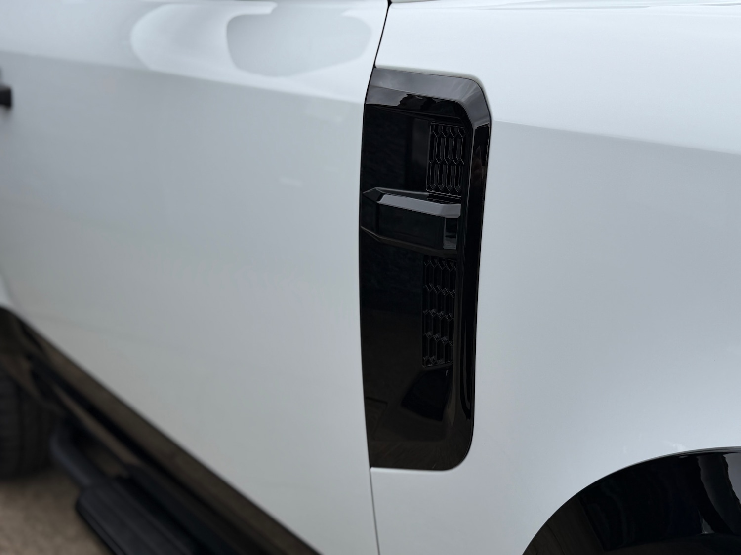 Used Land Rover Defender 2023 for sale - 77872184: Photo 34