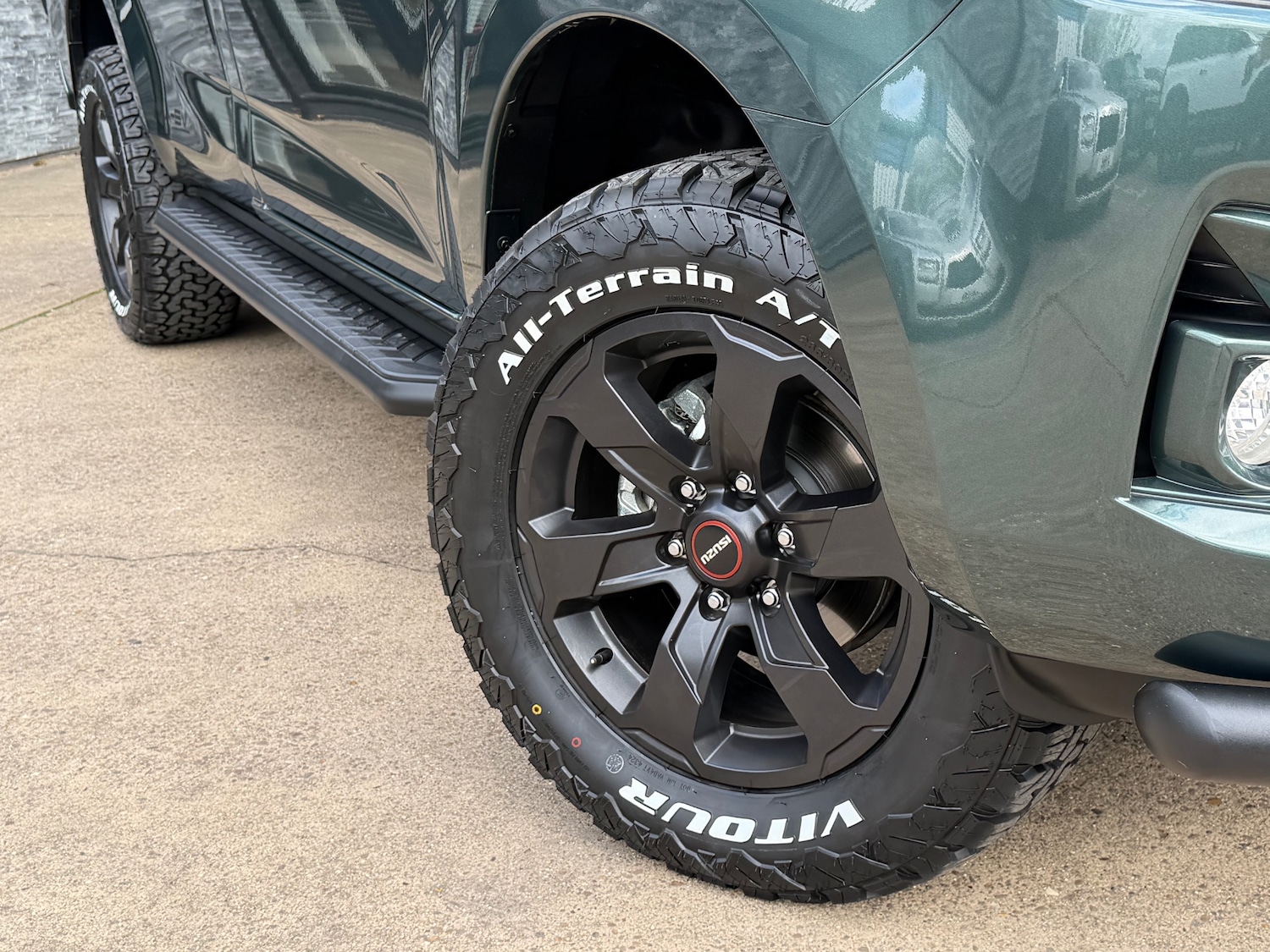 Used Isuzu D-Max 2024 for sale - 77813422: Photo 12