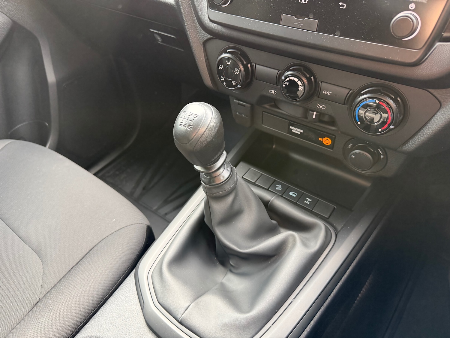 Used Isuzu D-Max 2024 for sale - 77813422: Photo 16