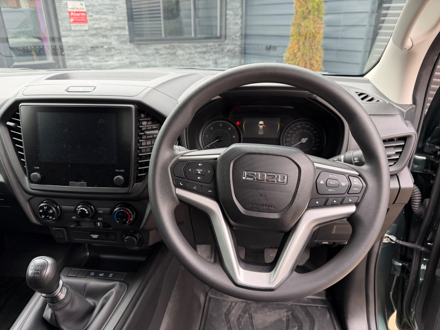 Used Isuzu D-Max 2024 for sale - 77813422: Photo 34