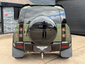 Used Land Rover Defender 2026 for sale - 78540755: Photo