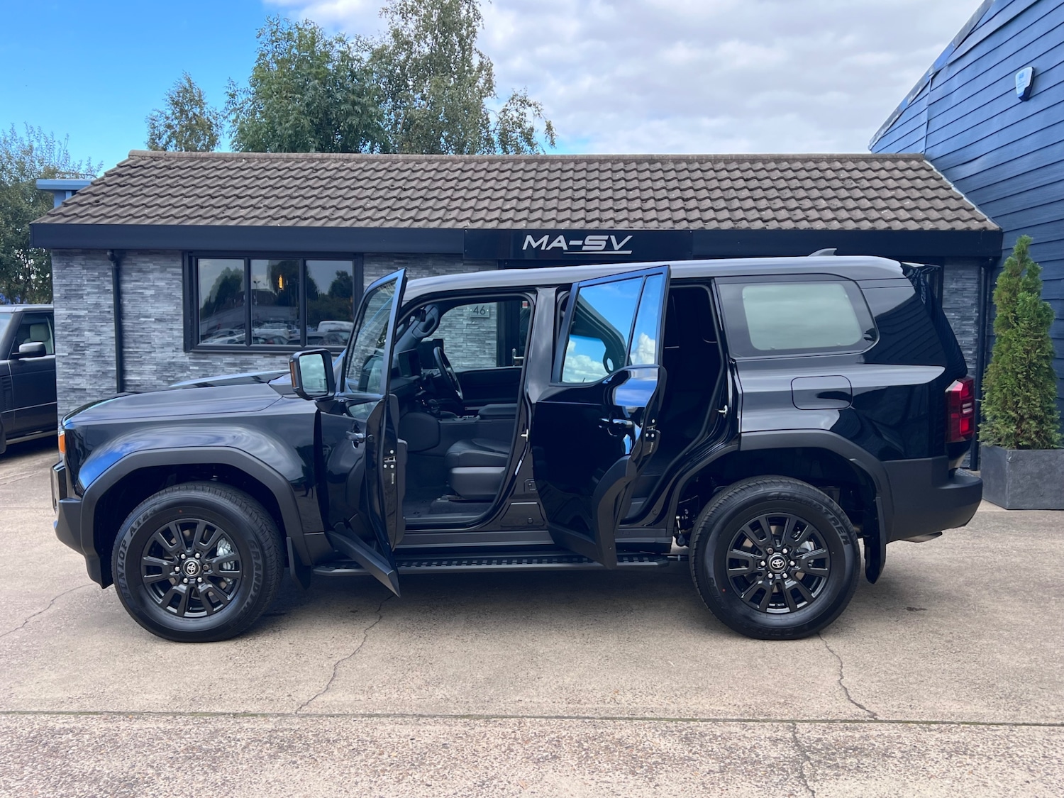 Vehicle 29