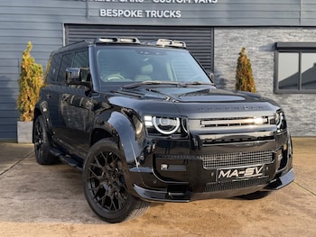 Used Land Rover Defender 2025 for sale - 76982823: Photo