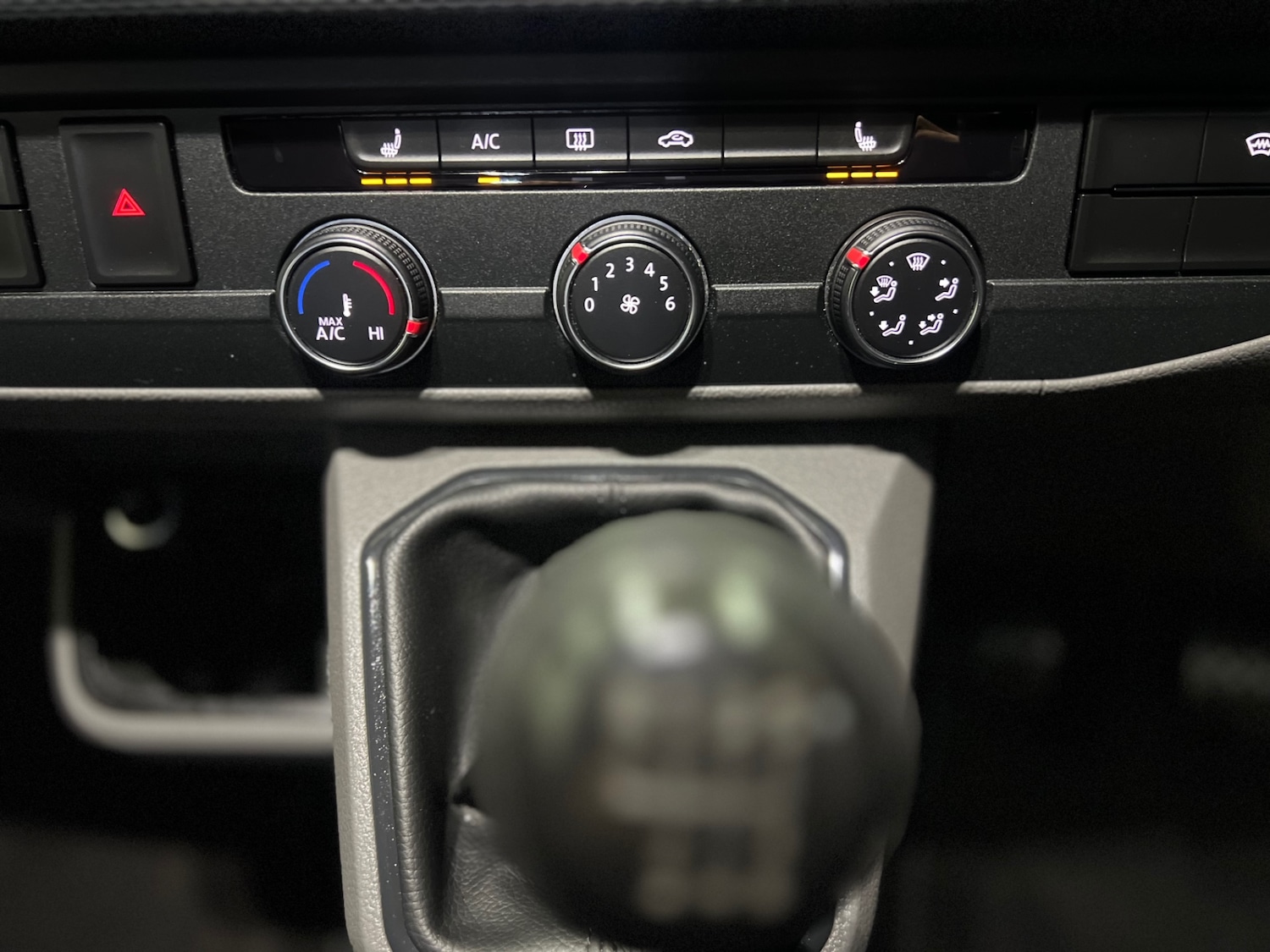 Used Volkswagen Transporter 2021 for sale - 77186405: Photo 17