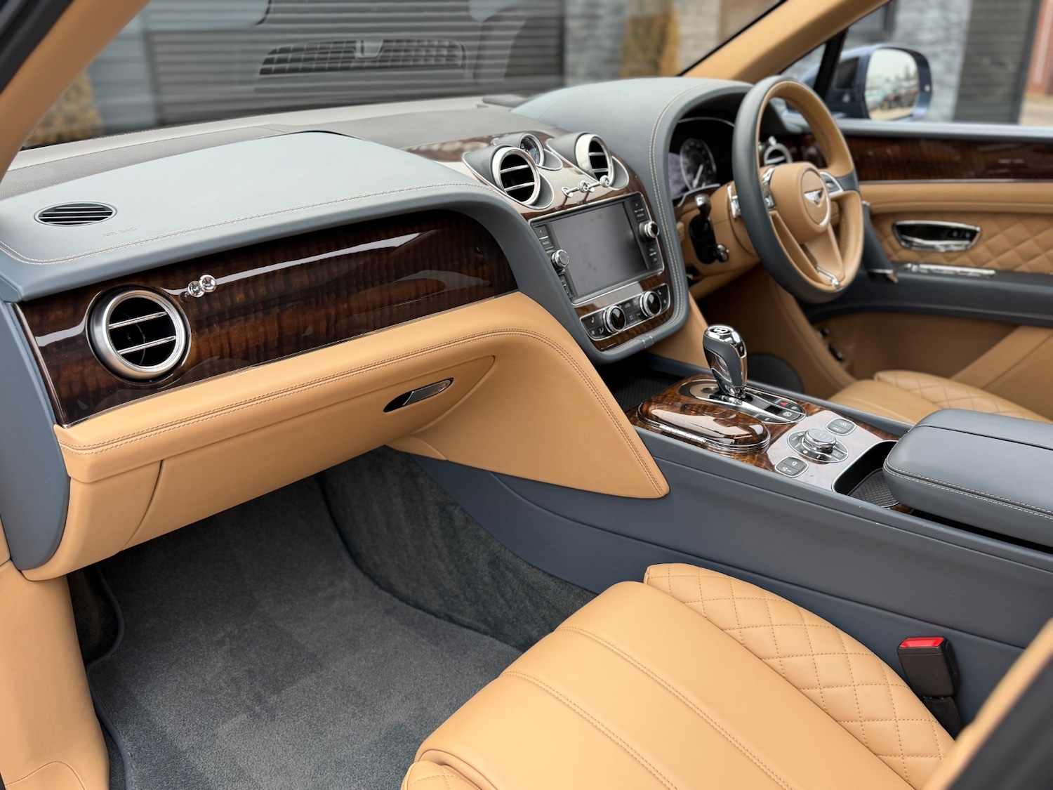 Used Bentley Bentayga 2016 for sale - 77367247: Photo 18