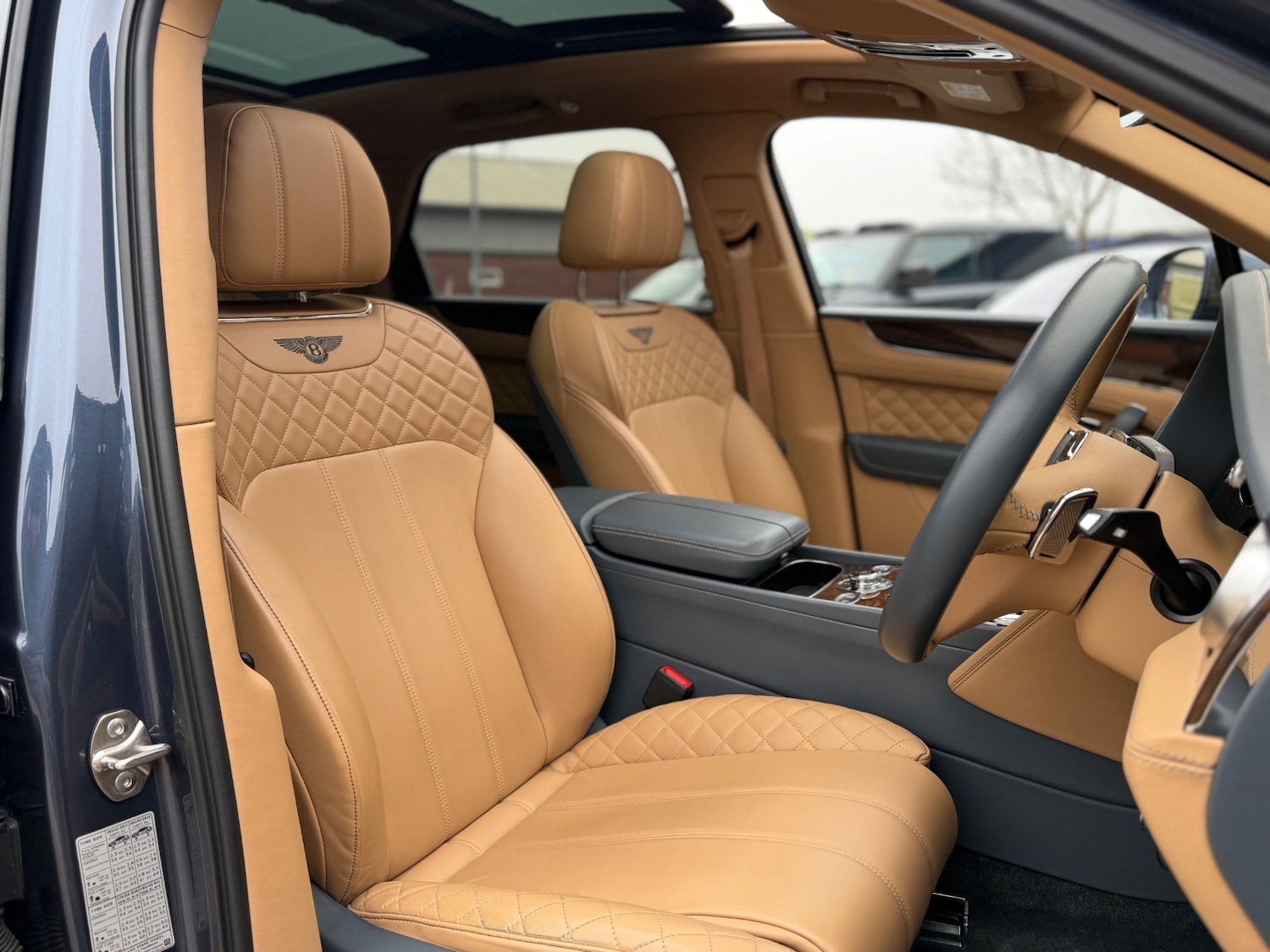 Used Bentley Bentayga 2016 for sale - 77367247: Photo 20