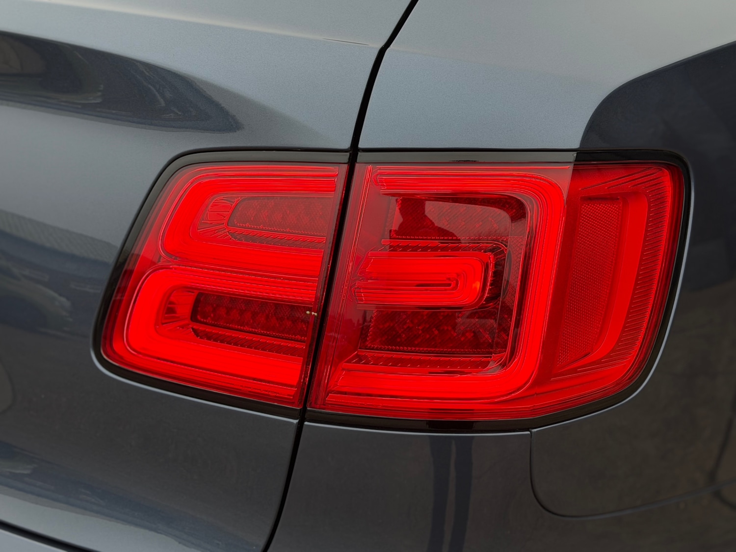 Used Bentley Bentayga 2016 for sale - 77367247: Photo 30