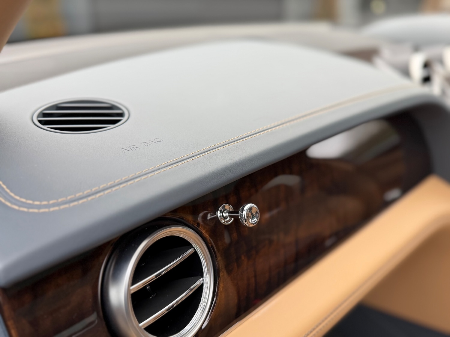 Used Bentley Bentayga 2016 for sale - 77367247: Photo 33