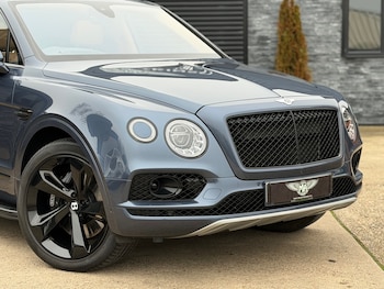 Used Bentley Bentayga 2016 for sale - 77367247: Photo