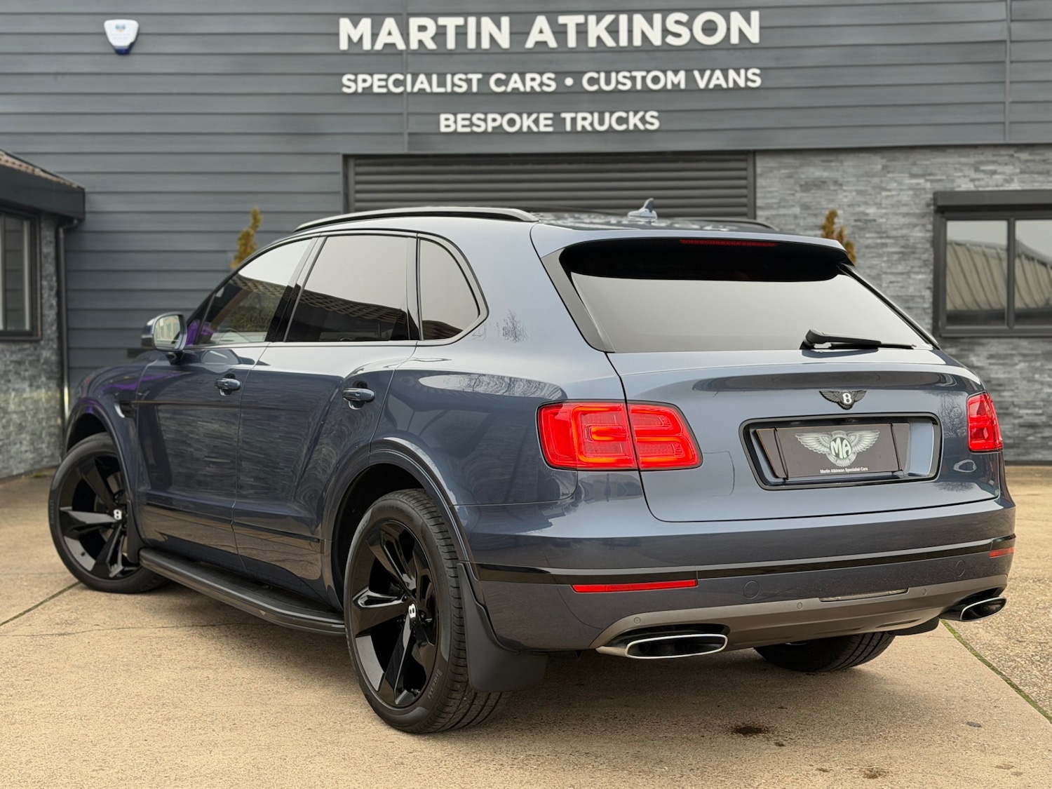 Used Bentley Bentayga 2016 for sale - 77367247: Photo 76