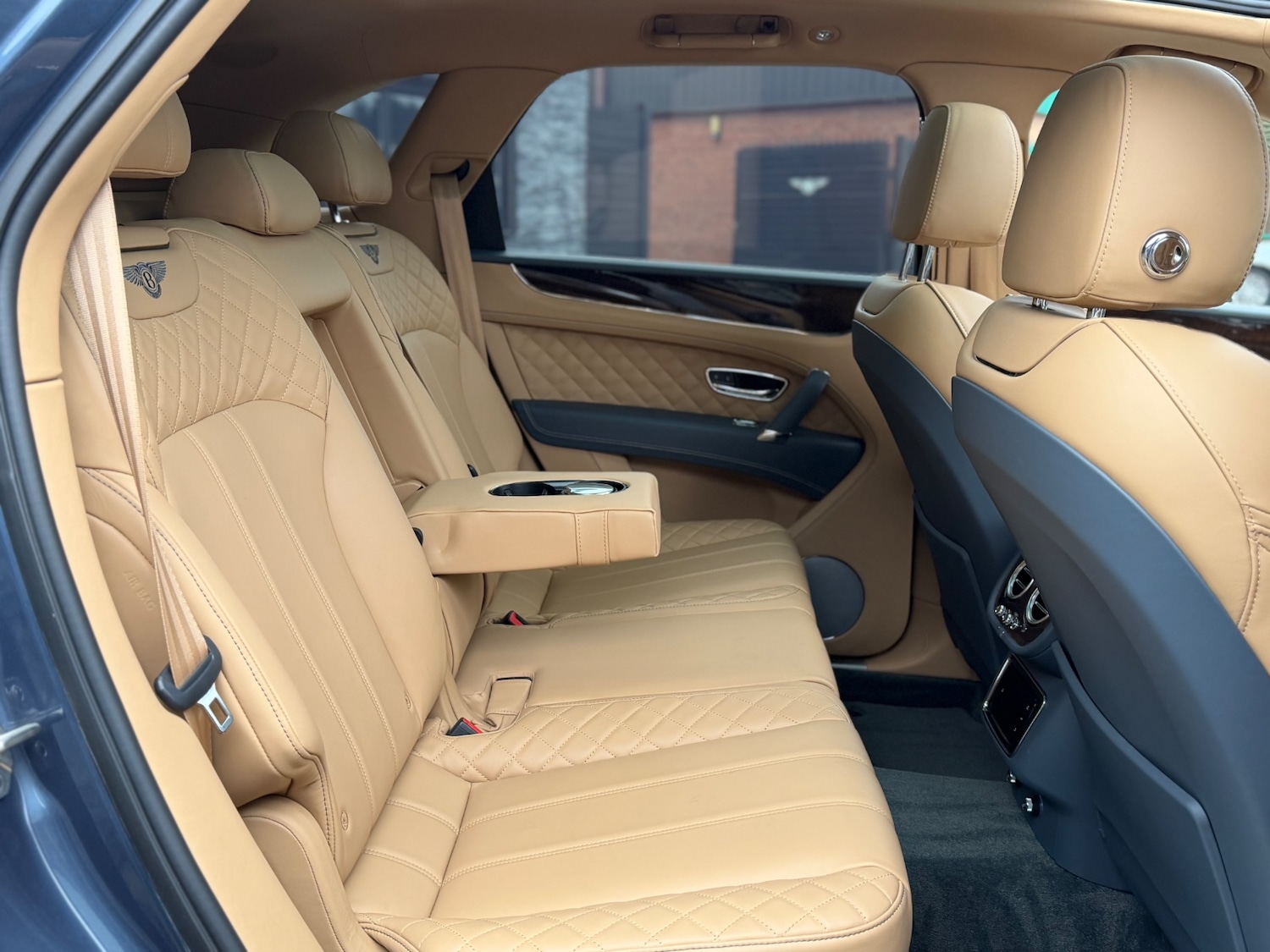 Used Bentley Bentayga 2016 for sale - 77367247: Photo 8