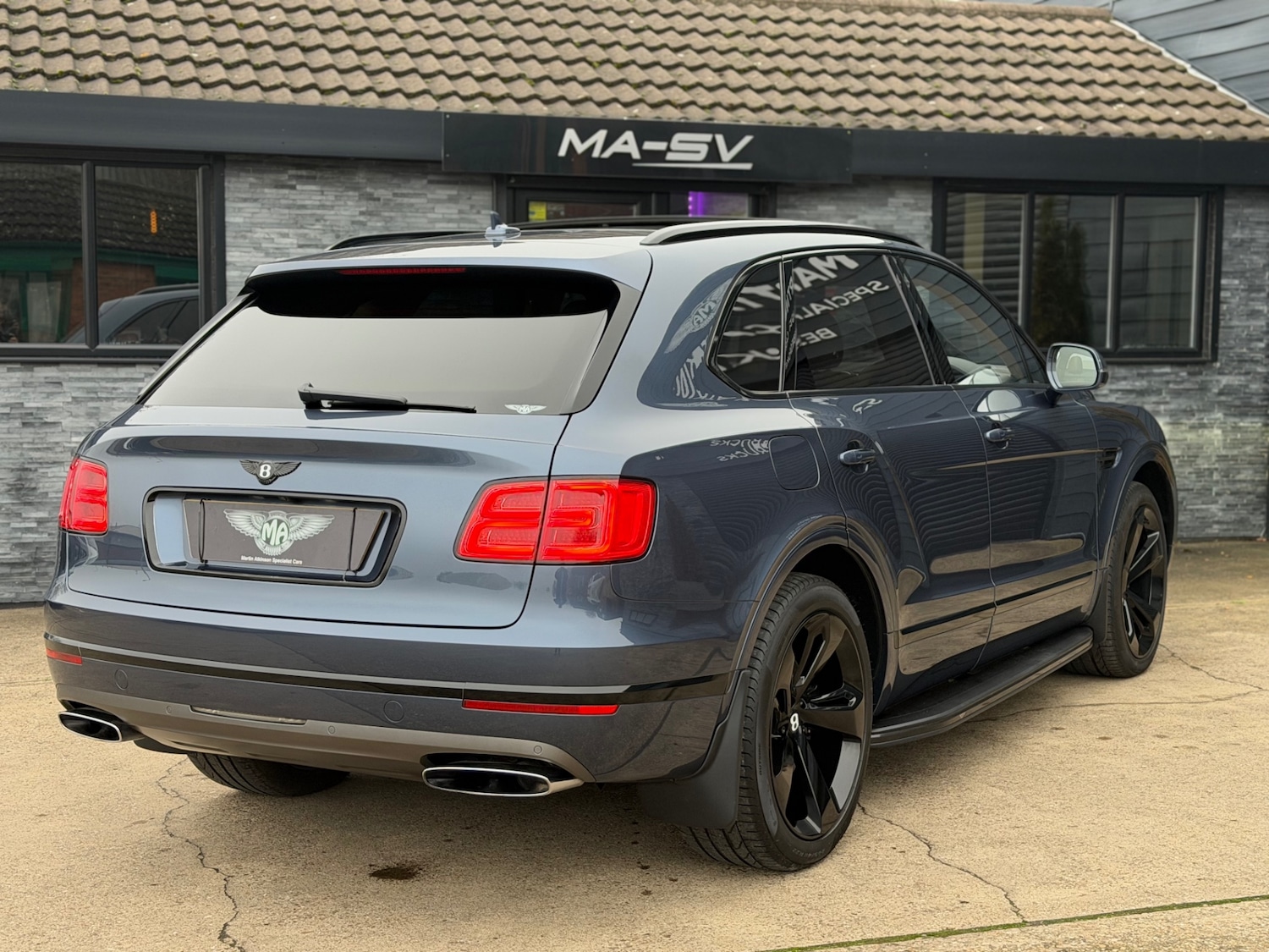 Used Bentley Bentayga 2016 for sale - 77367247: Photo 80