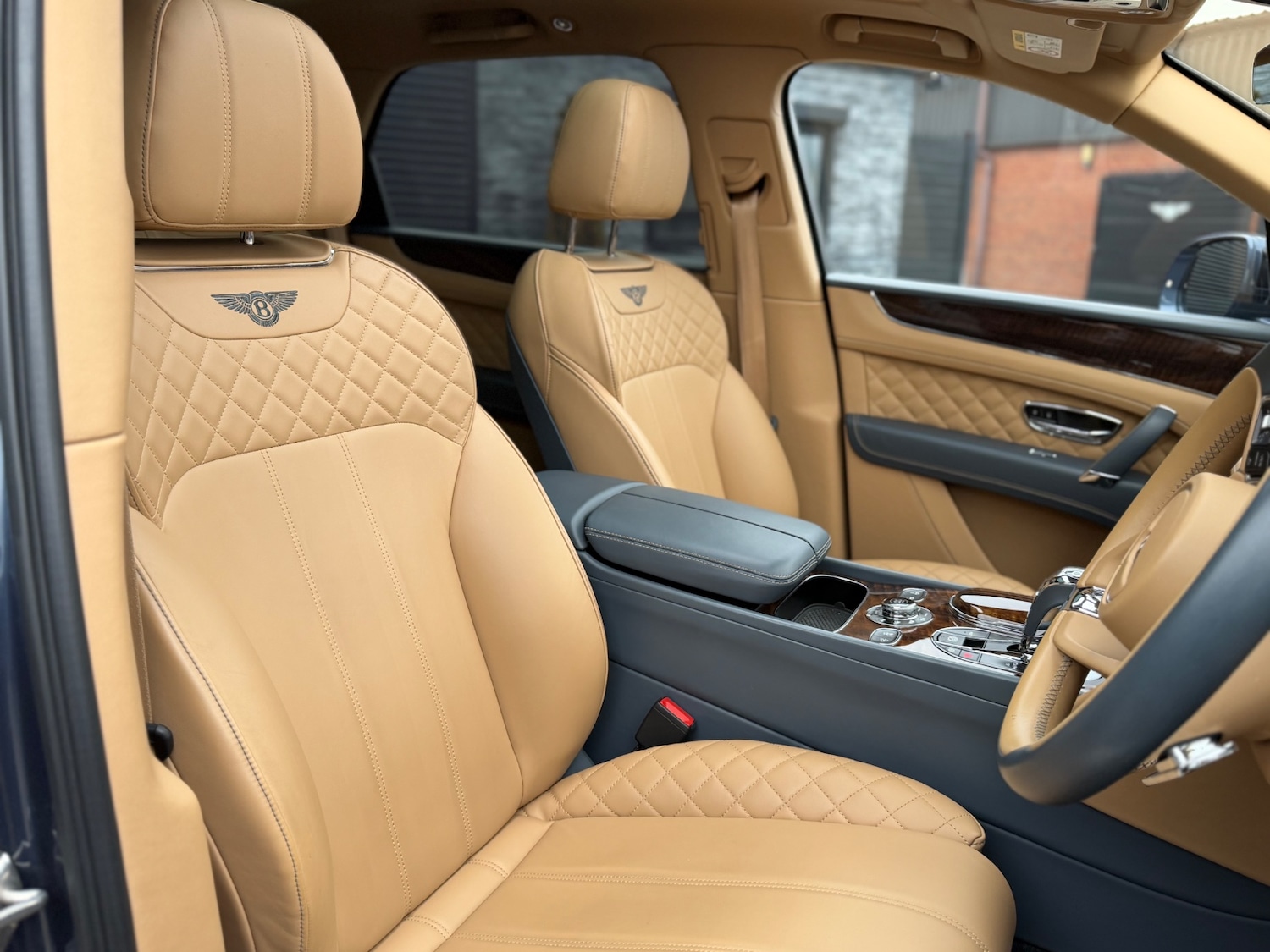 Used Bentley Bentayga 2016 for sale - 77367247: Photo 9