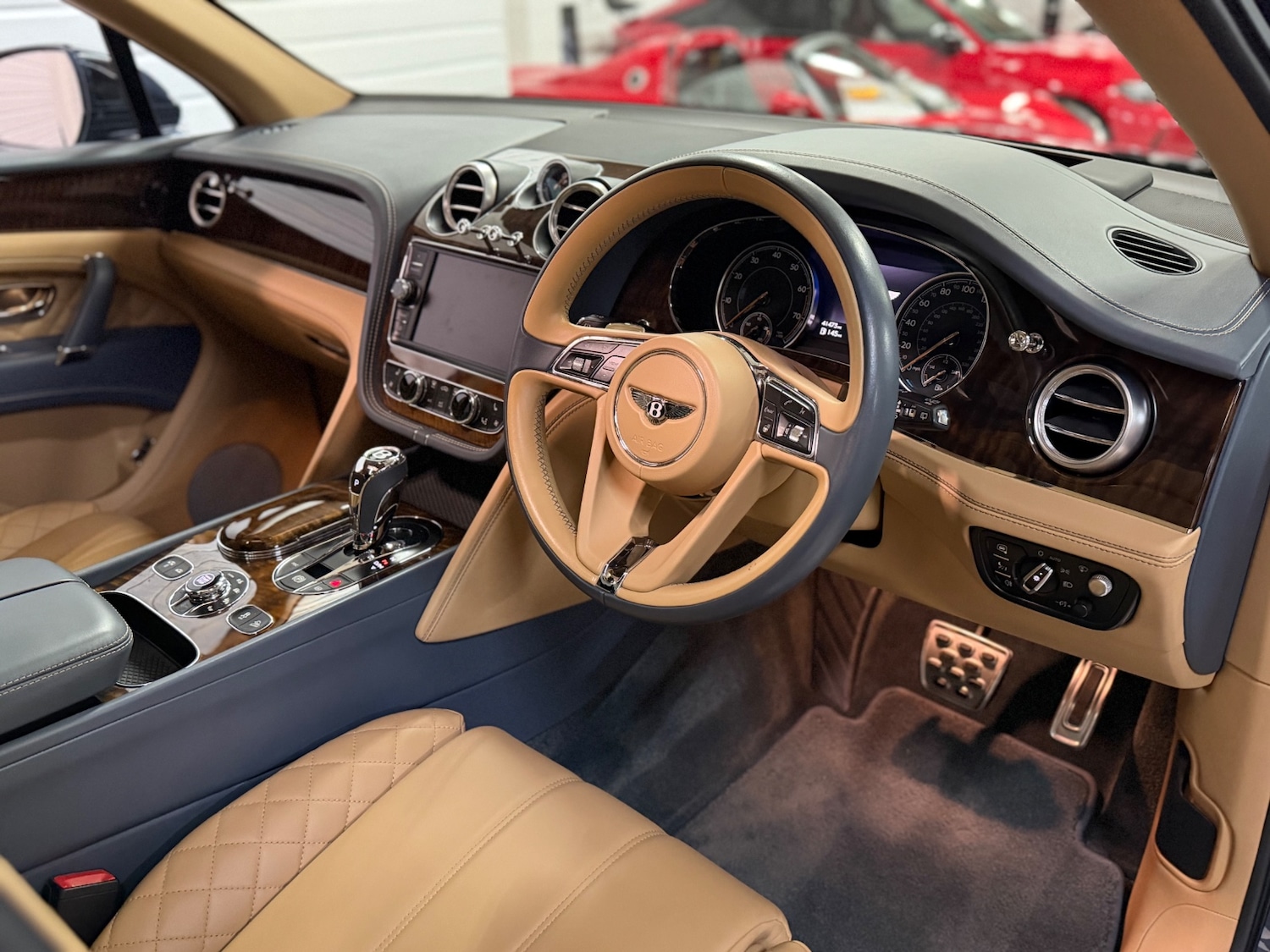 Used Bentley Bentayga 2016 for sale - 77367247: Photo 94