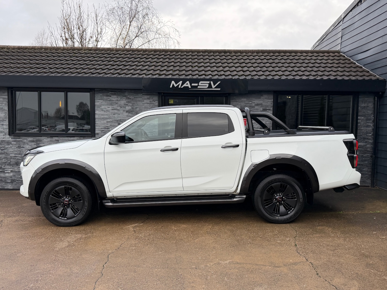 Used Isuzu D-Max 2023 for sale - 77247395: Photo 21