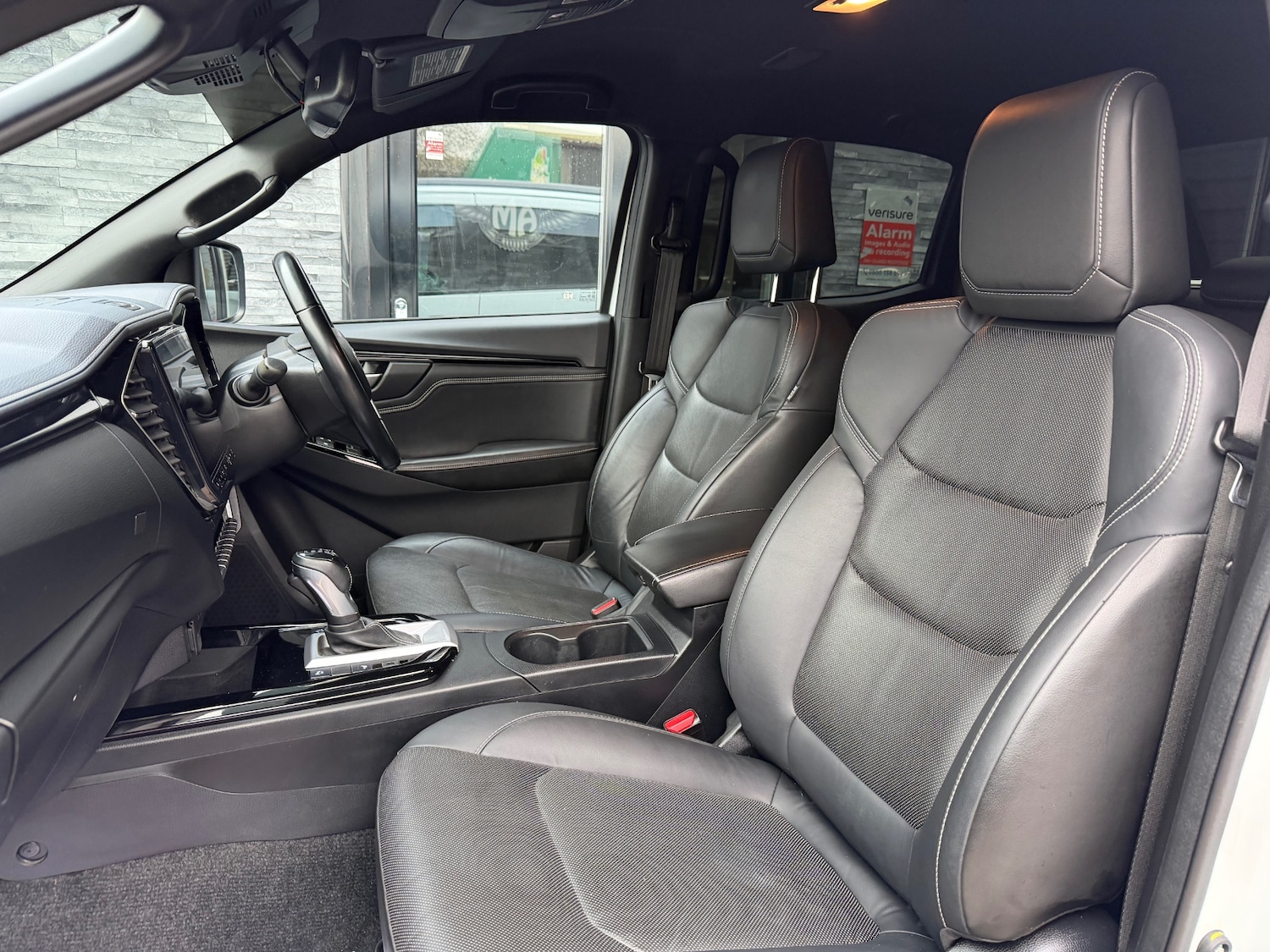 Used Isuzu D-Max 2023 for sale - 77247395: Photo 23