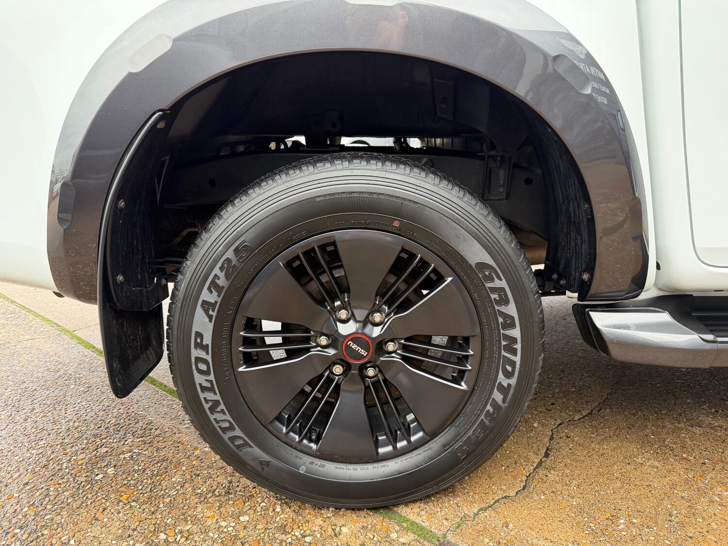 Used Isuzu D-Max 2023 for sale - 77247395: Photo 26