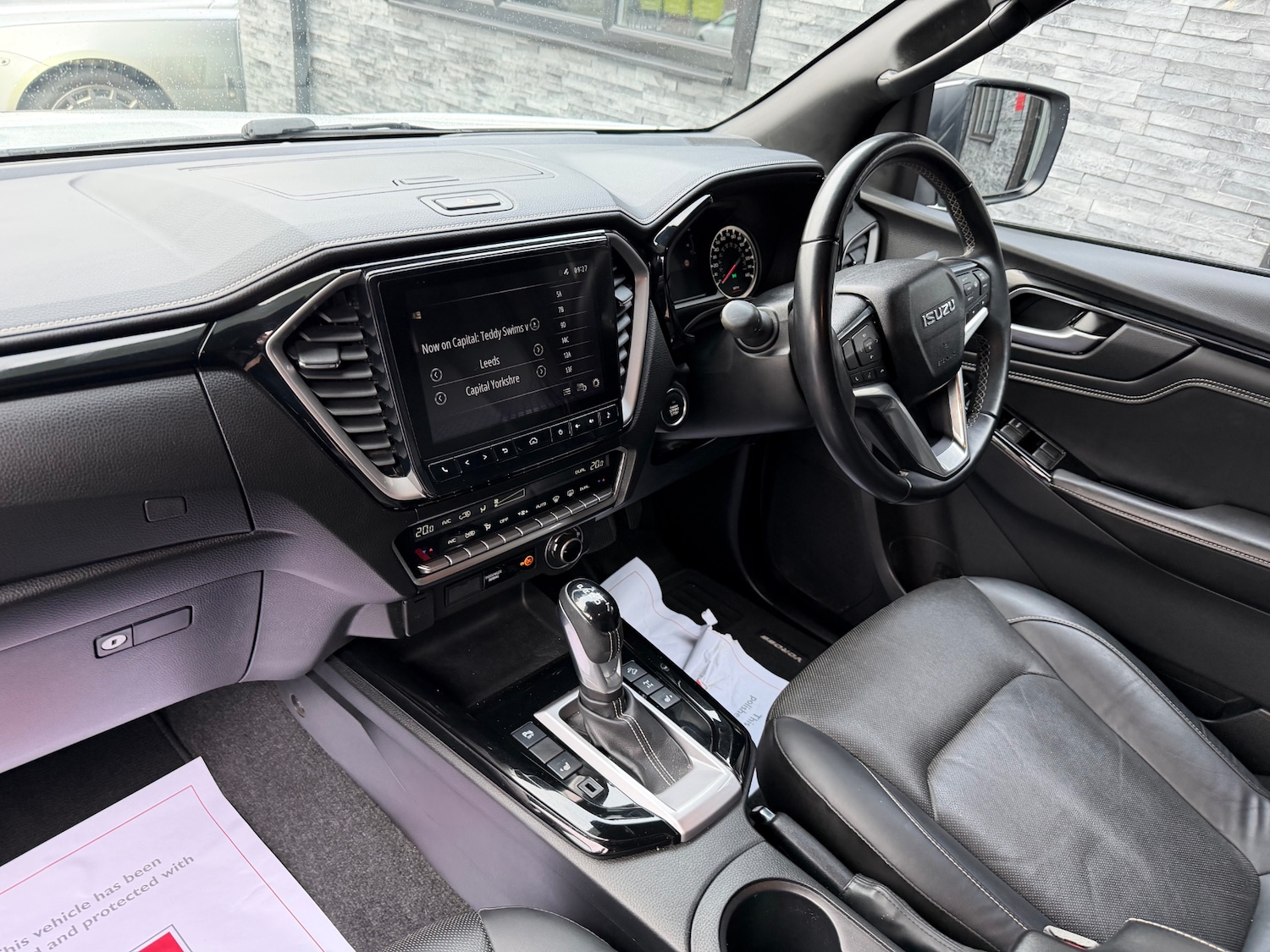 Used Isuzu D-Max 2023 for sale - 77247395: Photo 28