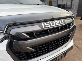 Used Isuzu D-Max 2023 for sale - 77247395: Photo