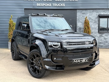 Used Land Rover Defender 2026 for sale - 78249985: Photo