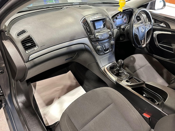 Used Vauxhall Insignia 2014 for sale - 70688421: Photo 13
