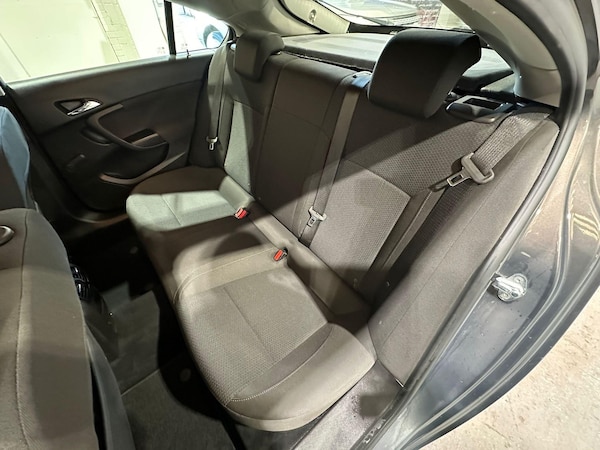 Used Vauxhall Insignia 2014 for sale - 70688421: Photo 15