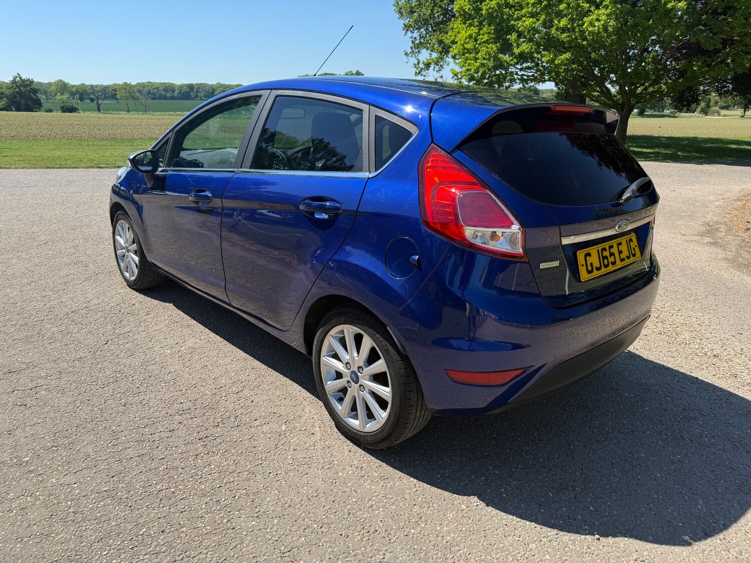 Vehicle 5