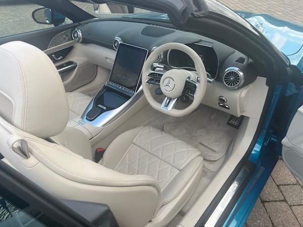 Used Mercedes-Benz SL 2023 for sale - 73838192: Photo 11
