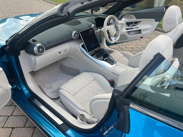Used Mercedes-Benz SL 2023 for sale - 73838192: Photo 13