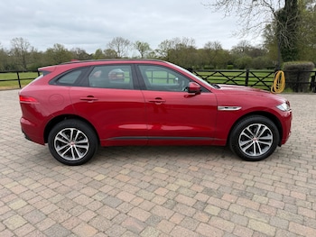 Used Jaguar F-Pace 2016 for sale - 78219646: Photo
