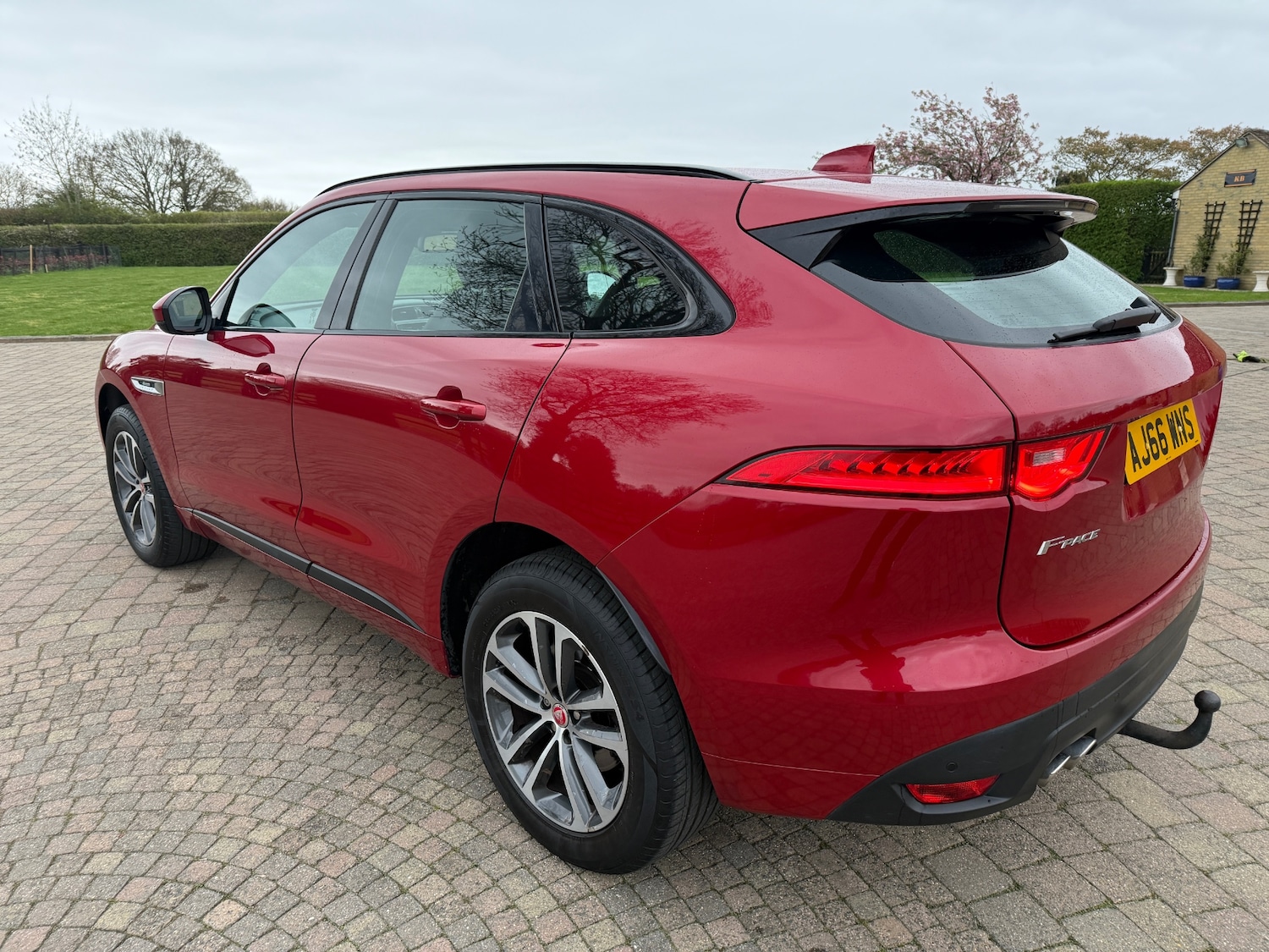 Used Jaguar F-Pace 2016 for sale - 78219646: Photo 7