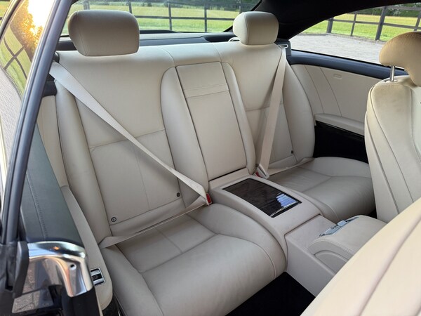 Used Mercedes-Benz CL 2007 for sale - 73839343: Photo 12