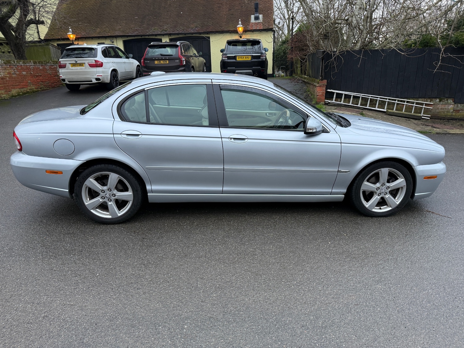 Used Jaguar X-Type 2009 for sale - 77392209: Photo 8